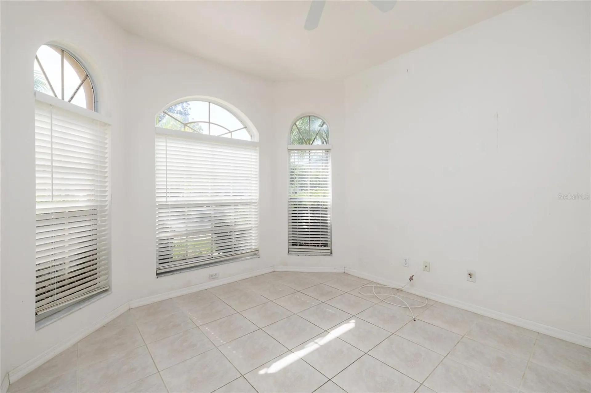 1805 Wood Bend Street Tarpon Springs FL 34689