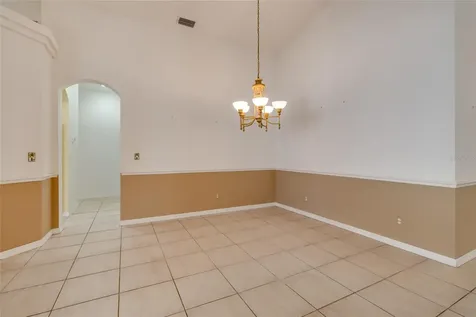 1805 Wood Bend Street Tarpon Springs FL 34689