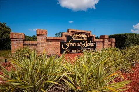 1805 Wood Bend Street Tarpon Springs FL 34689