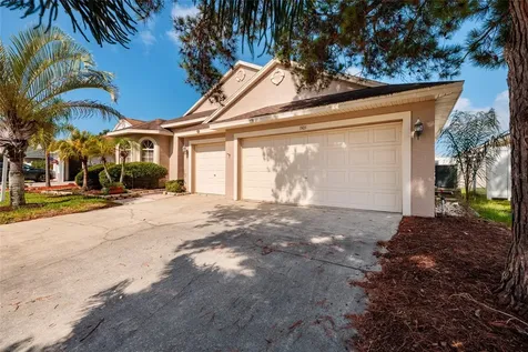1805 Wood Bend Street Tarpon Springs FL 34689