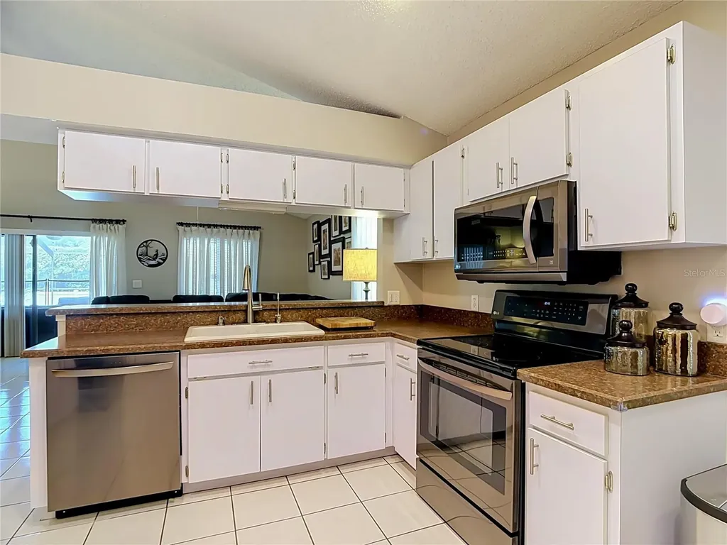 4201 Barret Avenue Plant City FL 33566