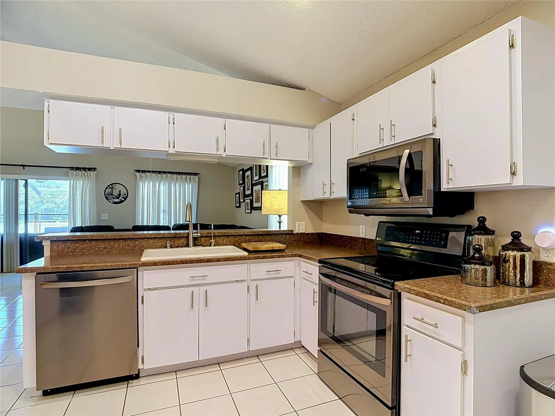 4201 Barret Avenue Plant City FL 33566