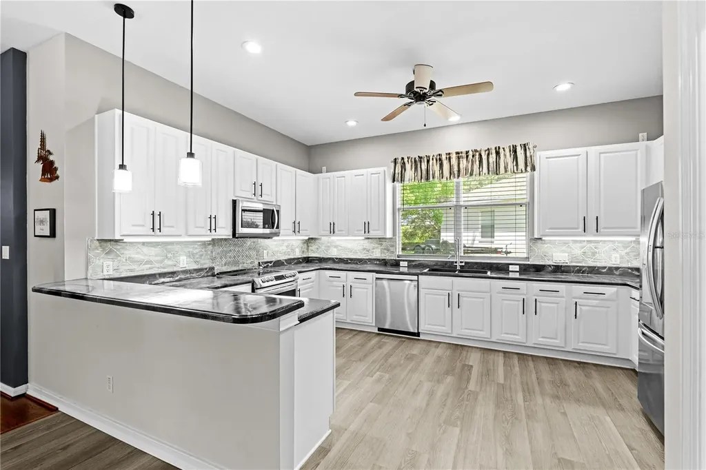25501 Maurepas Lane Leesburg FL 34748