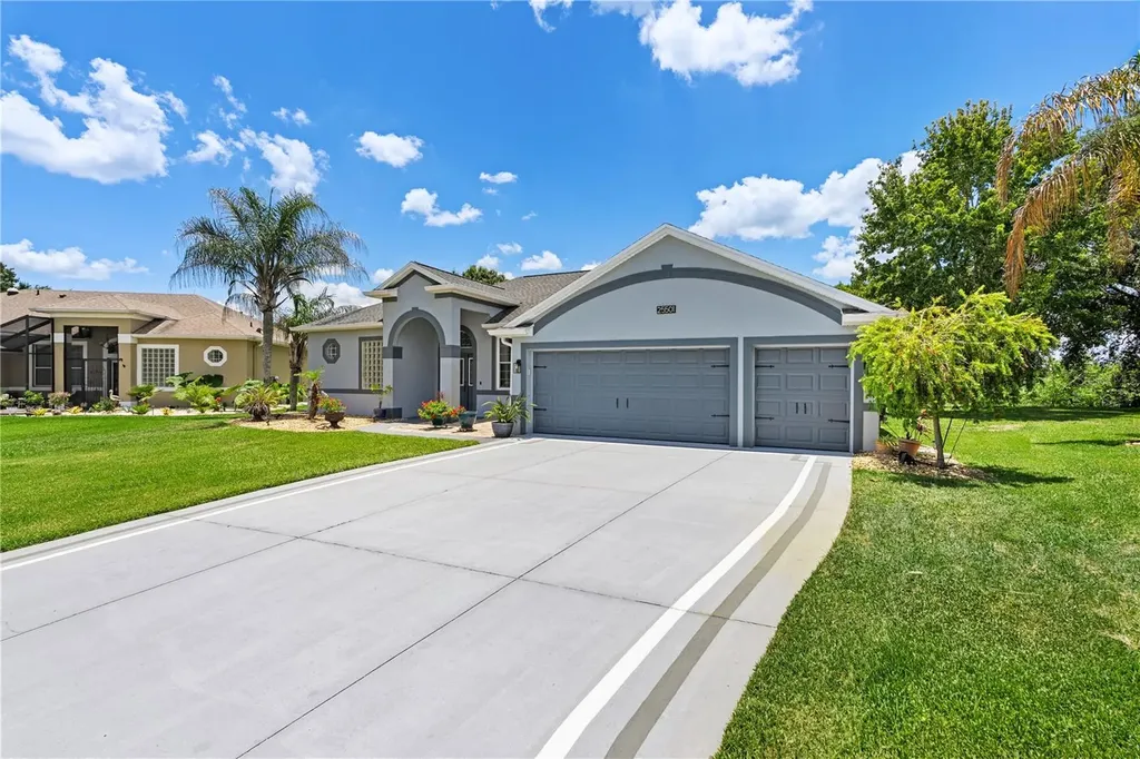 25501 Maurepas Lane Leesburg FL 34748