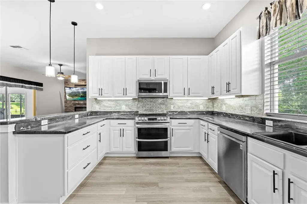 25501 Maurepas Lane Leesburg FL 34748