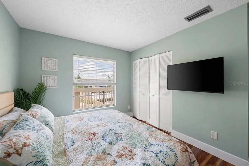 5964 7th Avenue W Bradenton FL 34209