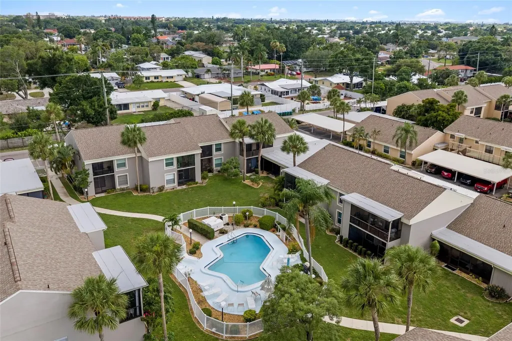 5964 7th Avenue W Bradenton FL 34209