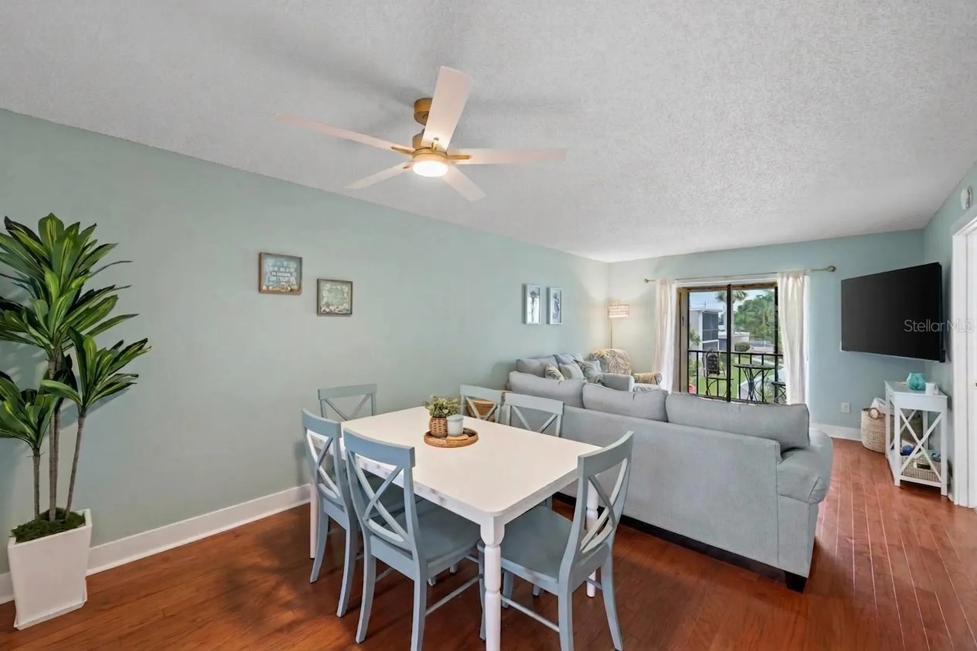 5964 7th Avenue W Bradenton FL 34209