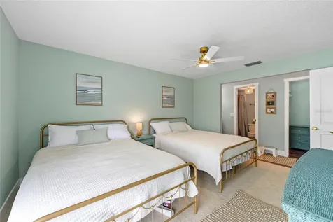 5964 7th Avenue W Bradenton FL 34209