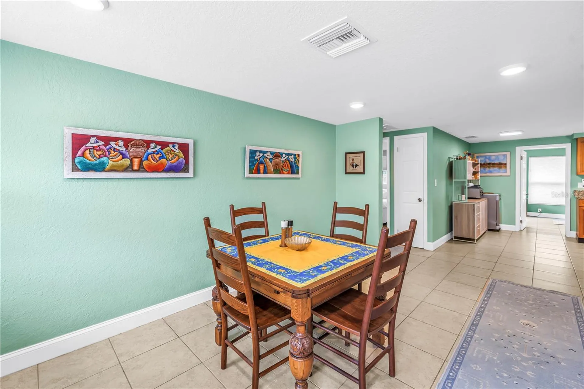 543 72nd Ave N St Petersburg FL 33702