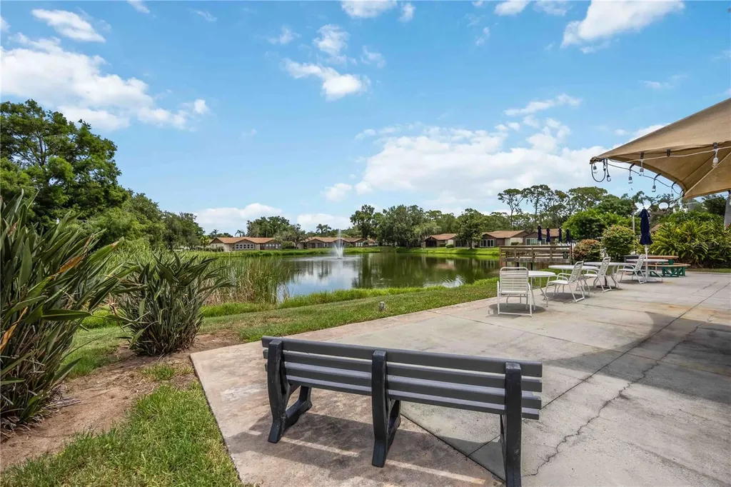 266 Oak Hill Drive Sarasota FL 34232