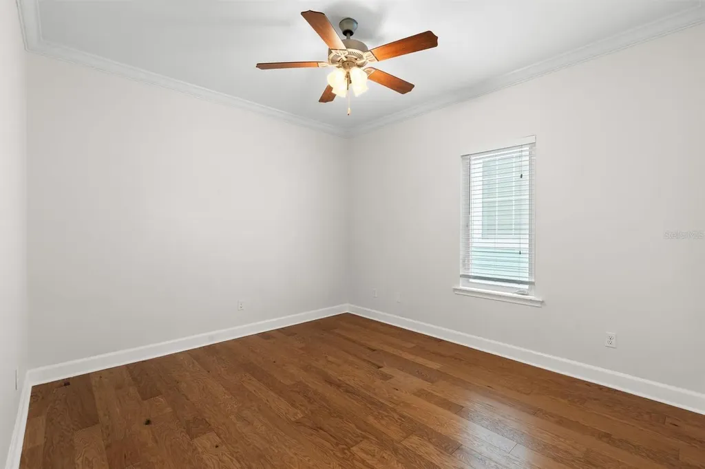 5005 NW 11th Place Gainesville FL 32605