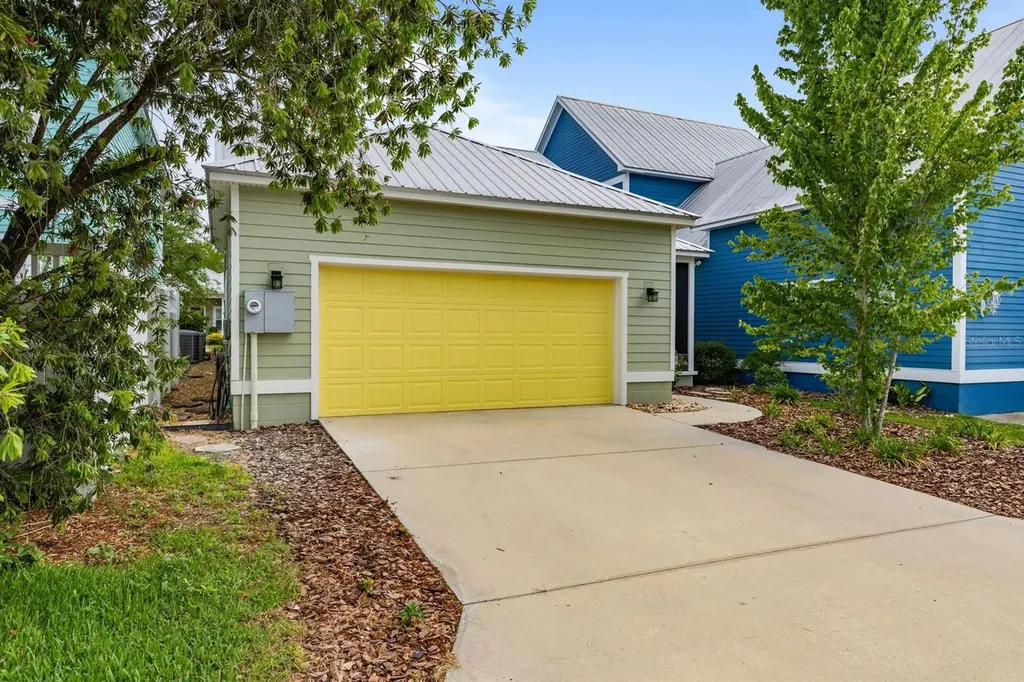 5005 NW 11th Place Gainesville FL 32605