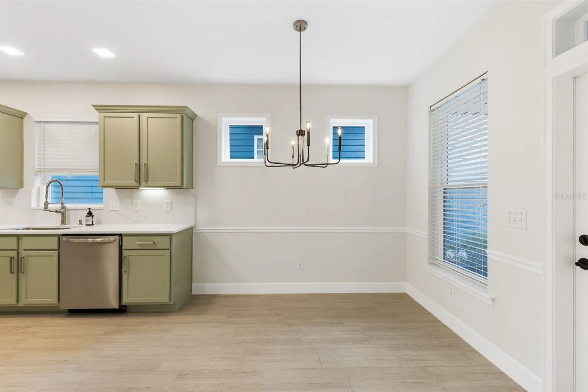 5005 NW 11th Place Gainesville FL 32605