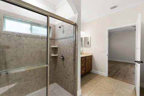 5005 NW 11th Place Gainesville FL 32605