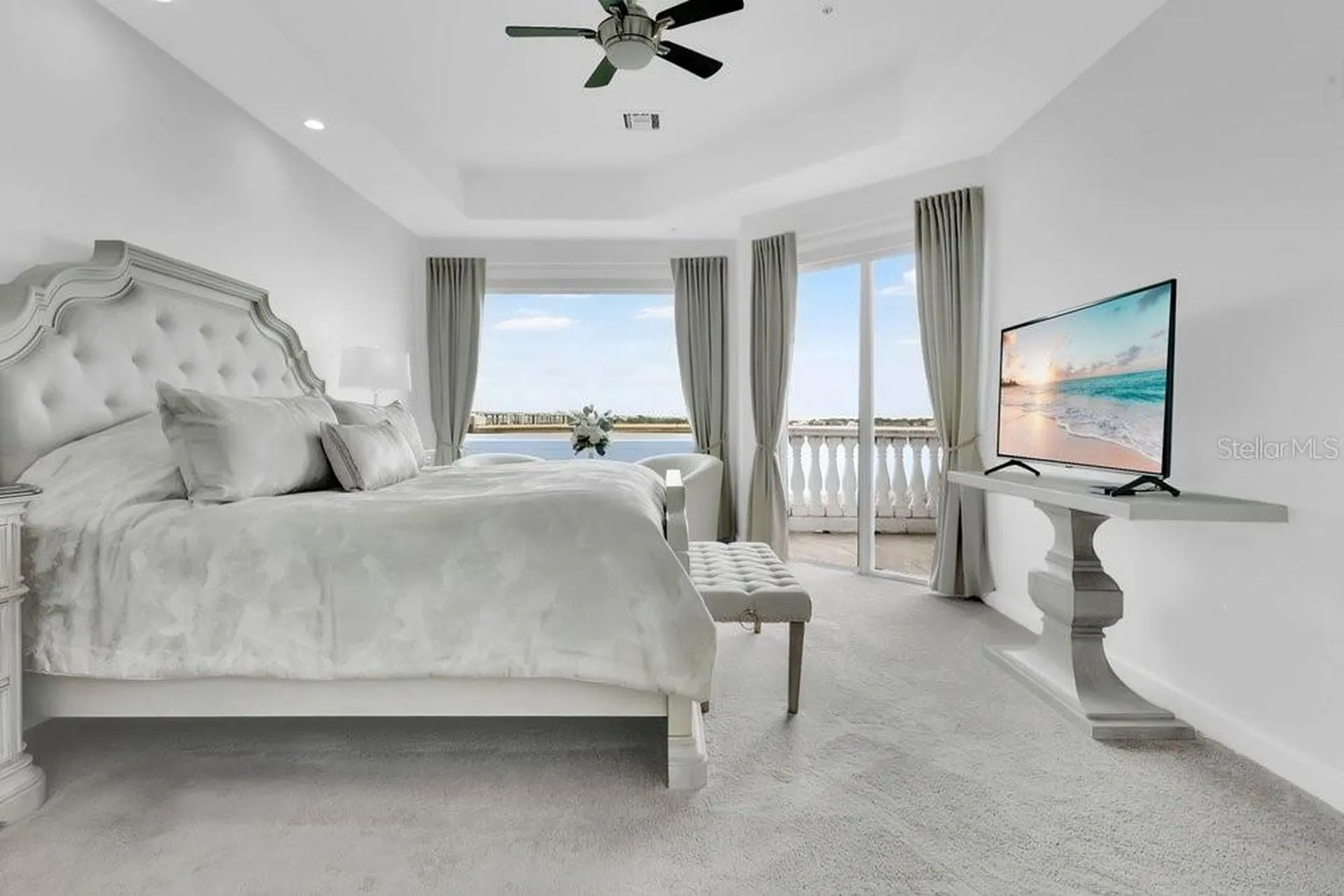 8755 The Esplanade Orlando FL 32836