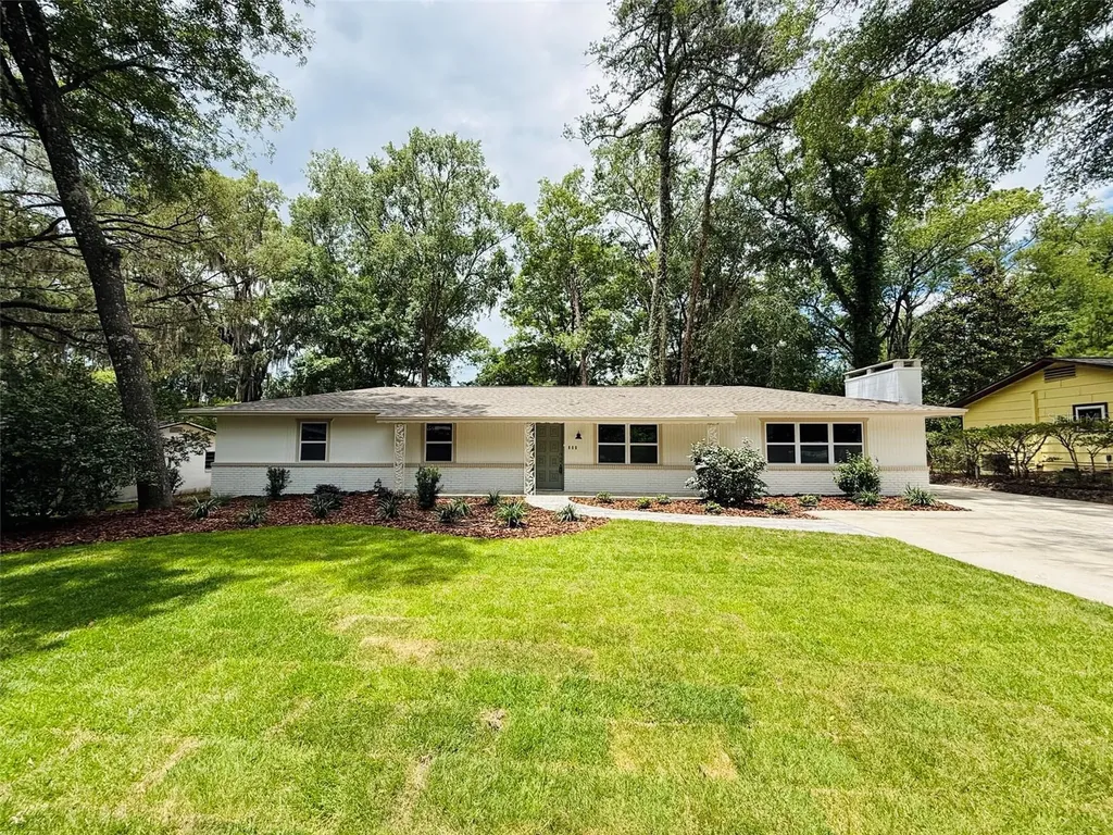 900 NW 39th Drive Gainesville FL 32605