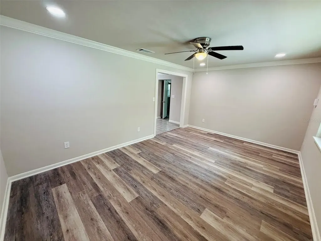 900 NW 39th Drive Gainesville FL 32605