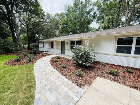 900 NW 39th Drive Gainesville FL 32605