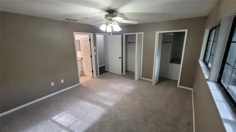 819 SW 57th Terrace Gainesville FL 32607