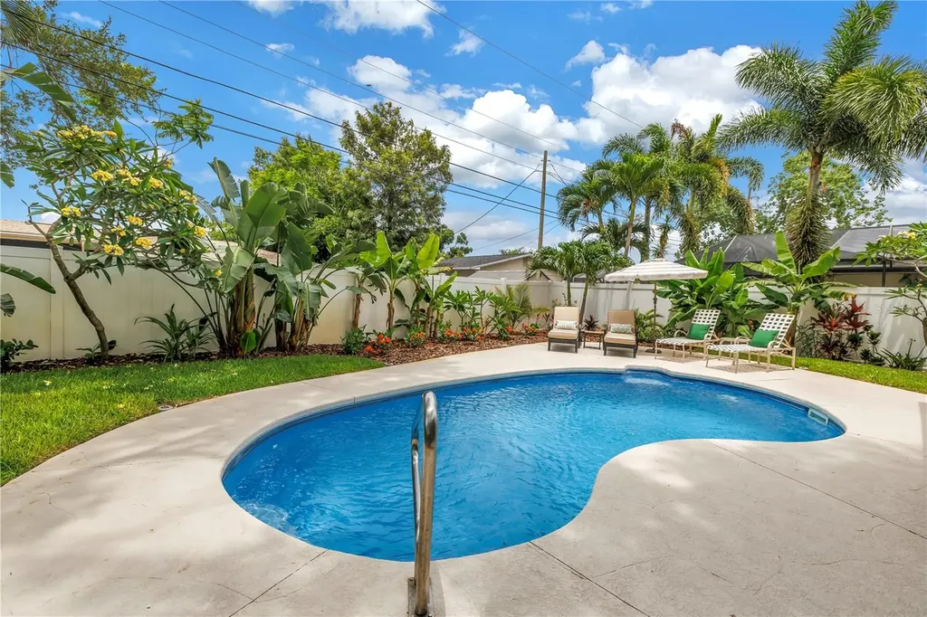 4201 27th Avenue N St Petersburg FL 33713