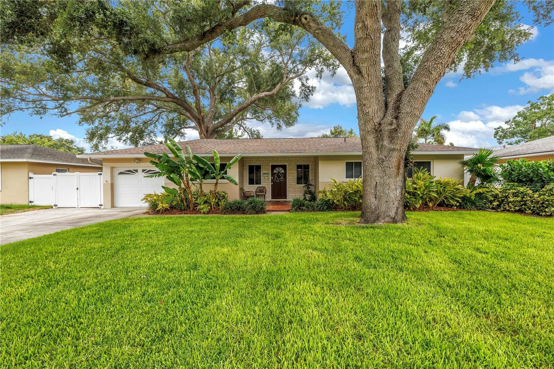 4201 27th Avenue N St Petersburg FL 33713