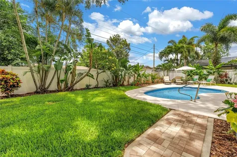 4201 27th Avenue N St Petersburg FL 33713
