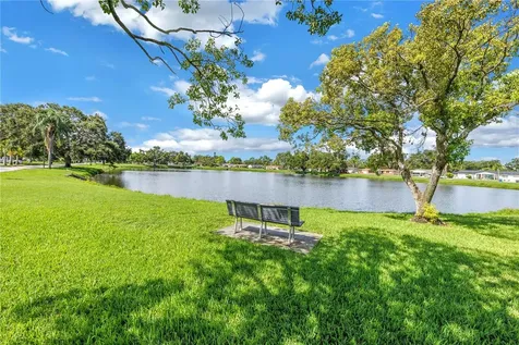 4201 27th Avenue N St Petersburg FL 33713