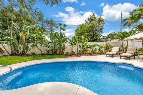 4201 27th Avenue N St Petersburg FL 33713