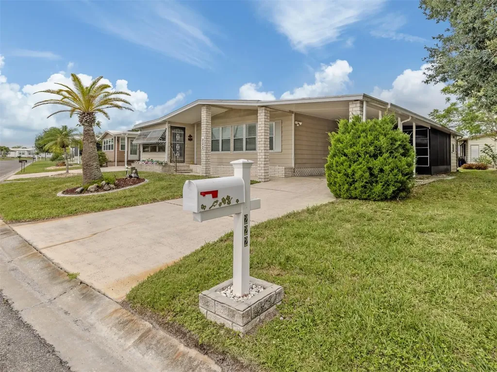 222 Schooner Street North Port FL 34287