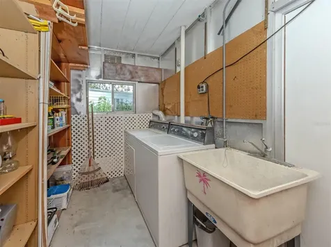 222 Schooner Street North Port FL 34287
