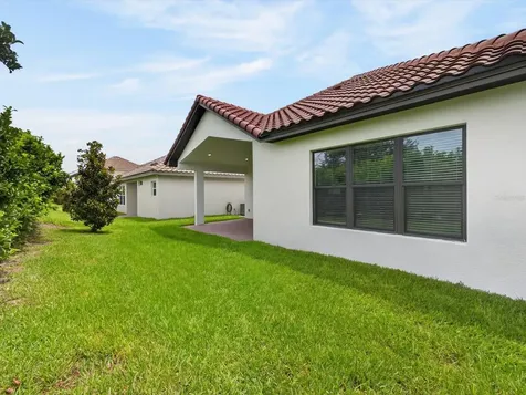 268 Hampton Loop Davenport FL 33837