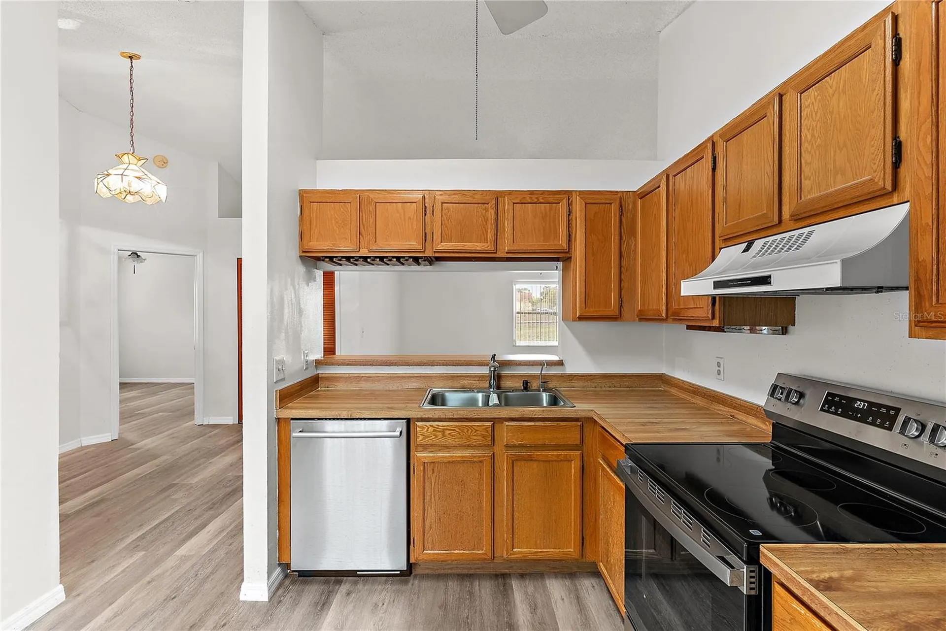 49 Grand Junction Boulevard Orlando FL 32835