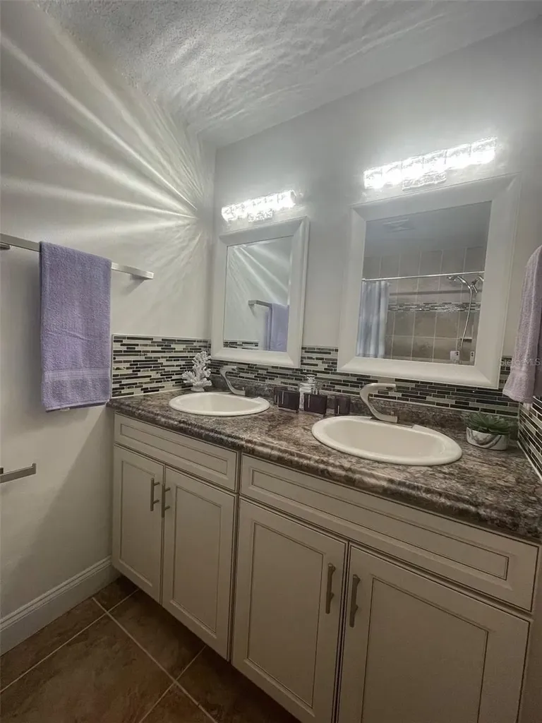 12 Lytton Lane Palm Coast FL 32137