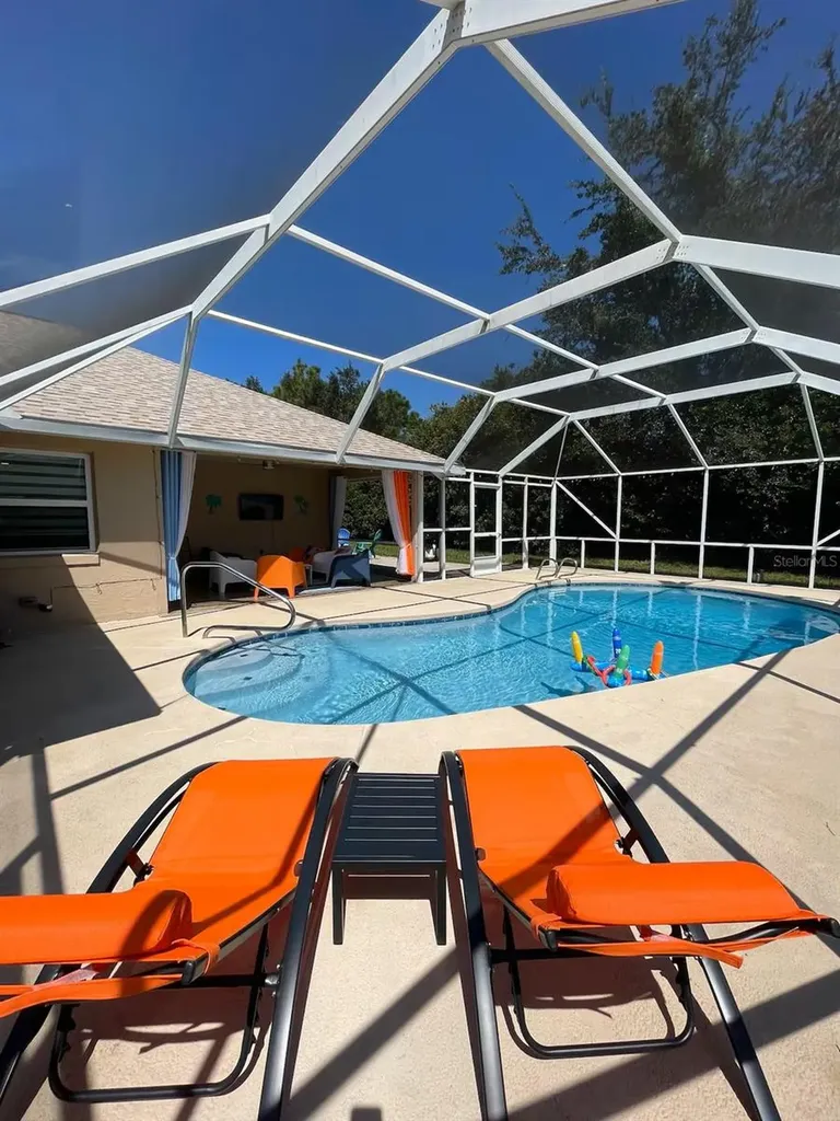 12 Lytton Lane Palm Coast FL 32137