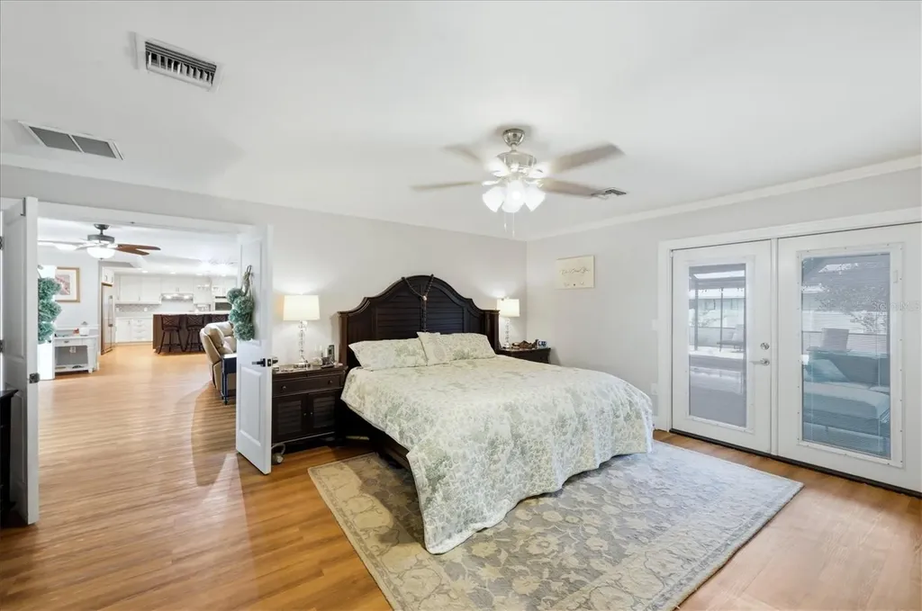 7714 N Leewynn Drive Sarasota FL 34240