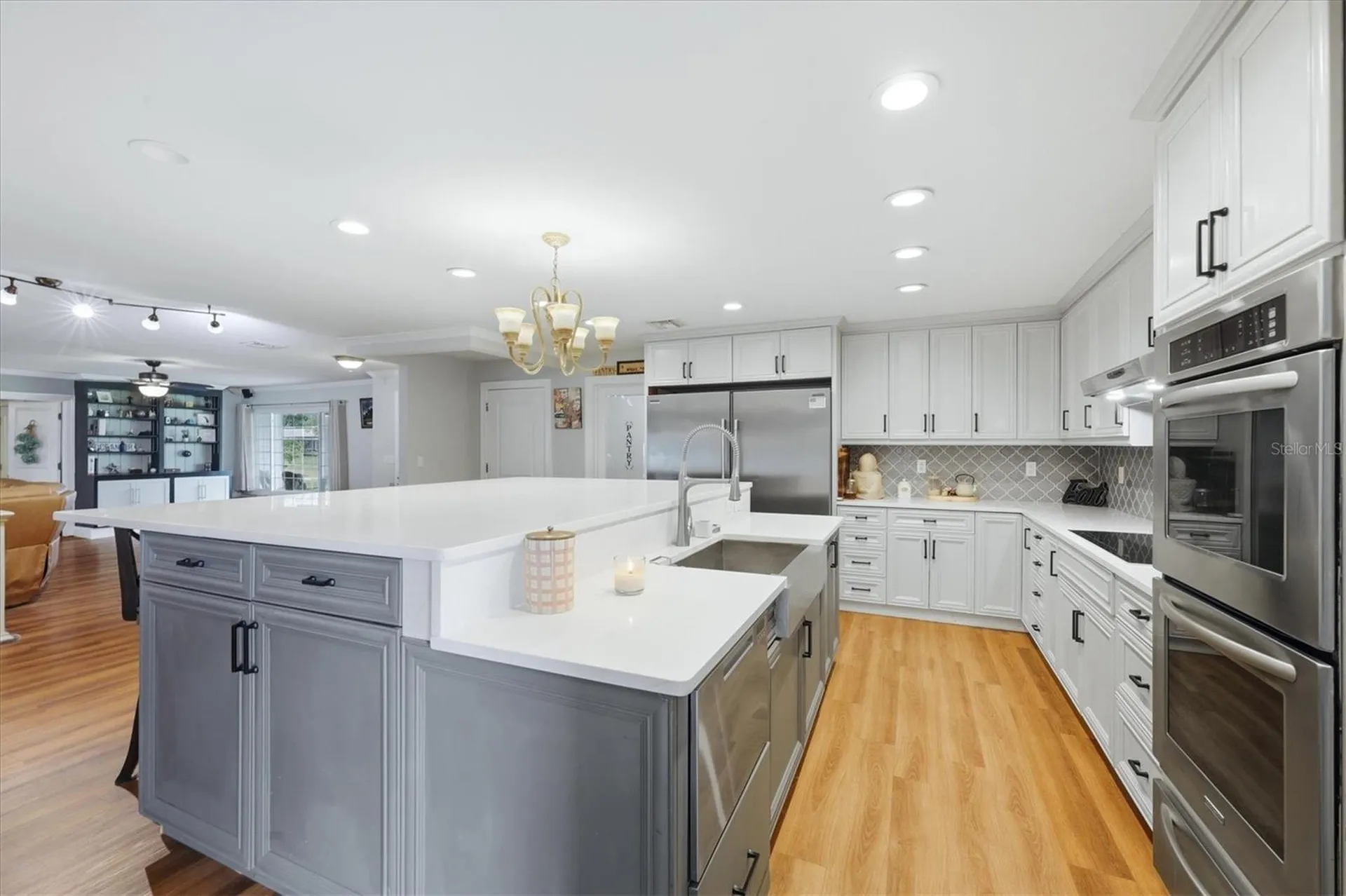 7714 N Leewynn Drive Sarasota FL 34240
