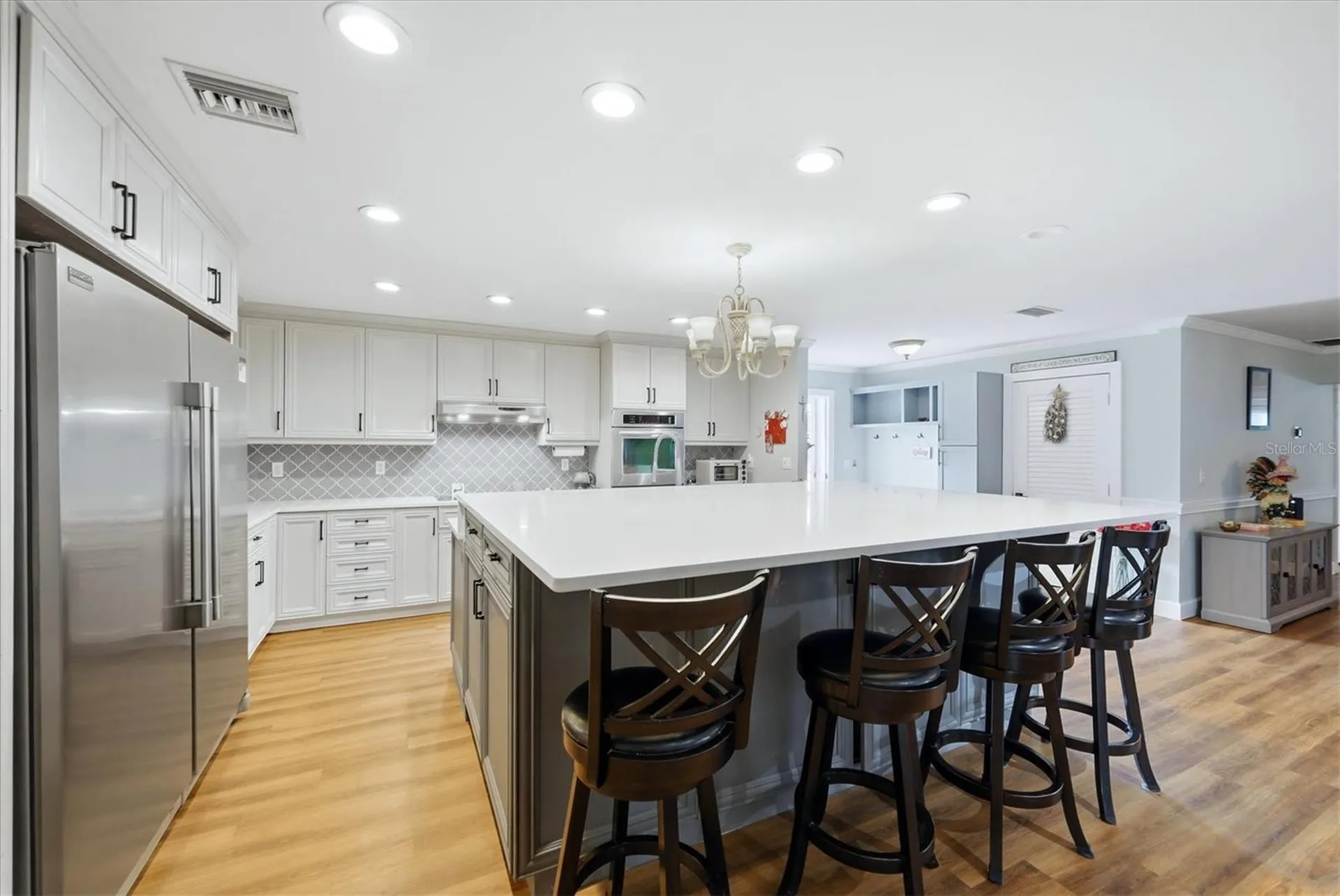 7714 N Leewynn Drive Sarasota FL 34240
