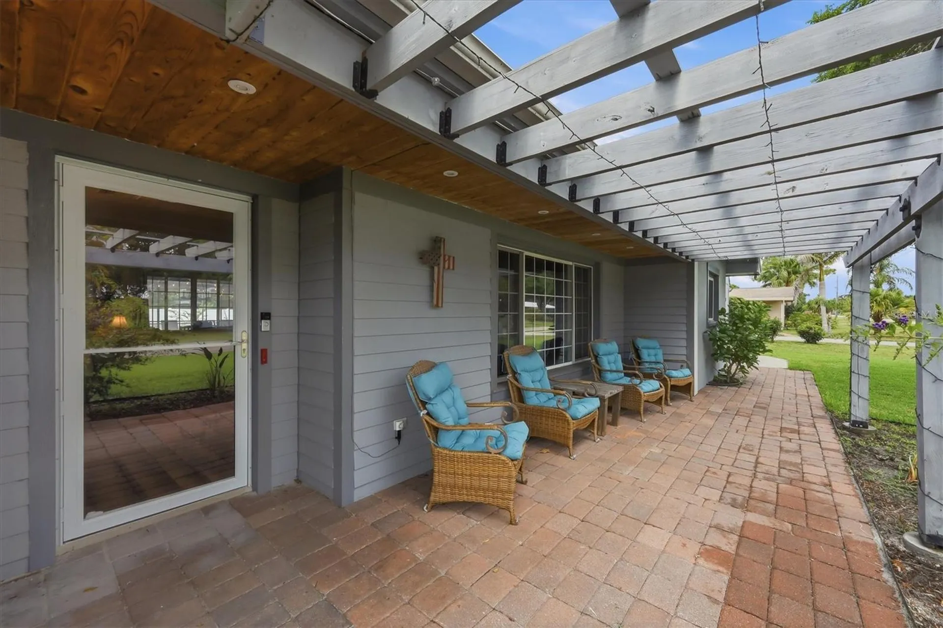 7714 N Leewynn Drive Sarasota FL 34240