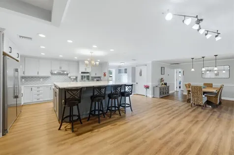 7714 N Leewynn Drive Sarasota FL 34240