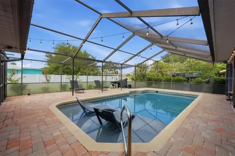 7714 N Leewynn Drive Sarasota FL 34240