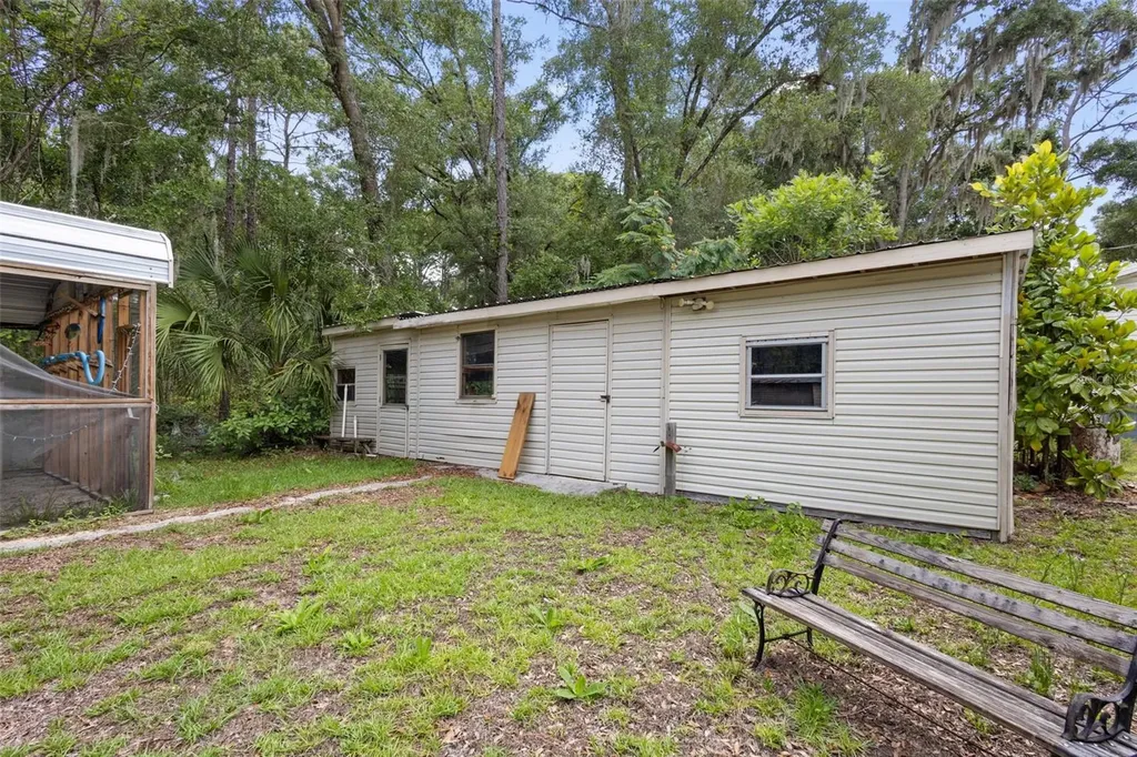 9949 NW 55th Street Chiefland FL 32626