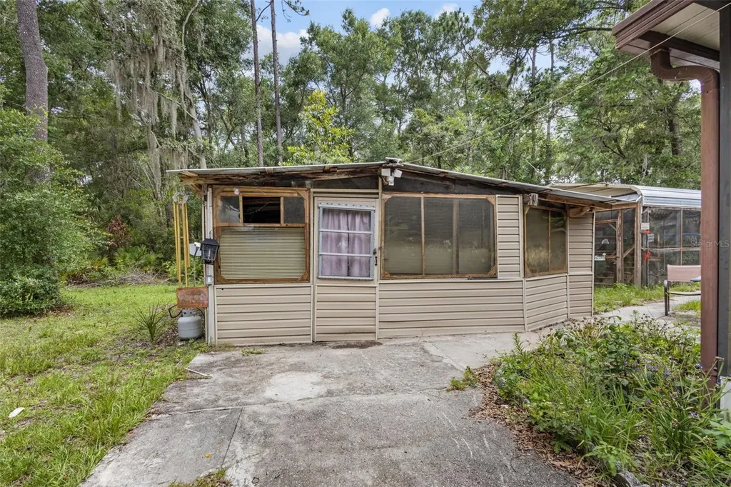 9949 NW 55th Street Chiefland FL 32626