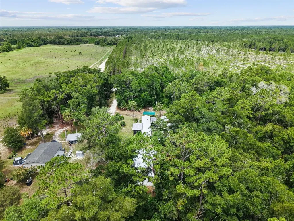 9949 NW 55th Street Chiefland FL 32626