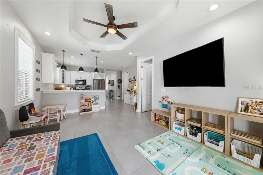 1808 W Cluster Avenue Tampa FL 33604