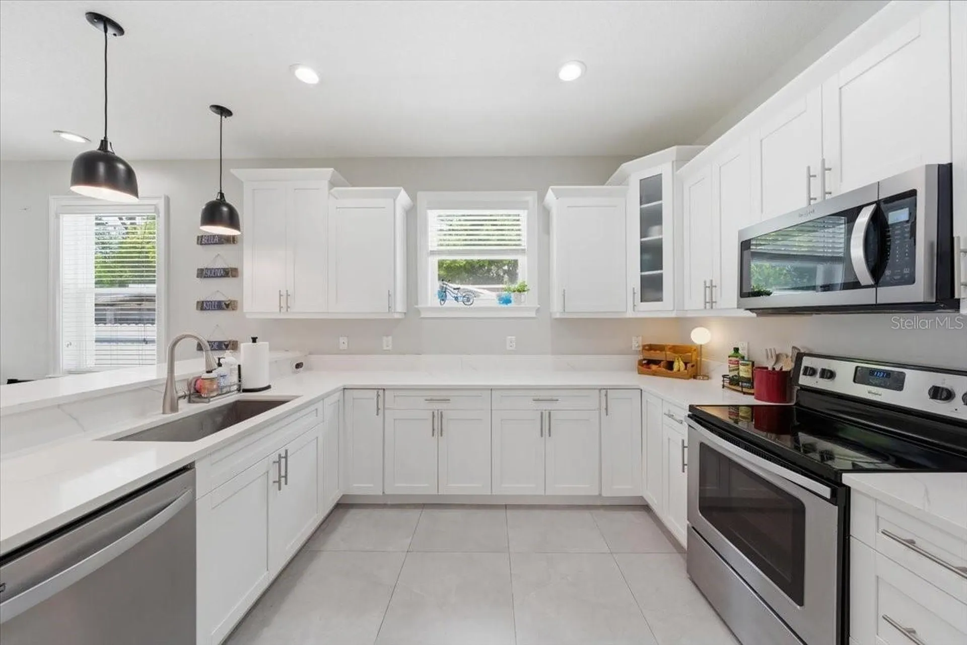 1808 W Cluster Avenue Tampa FL 33604