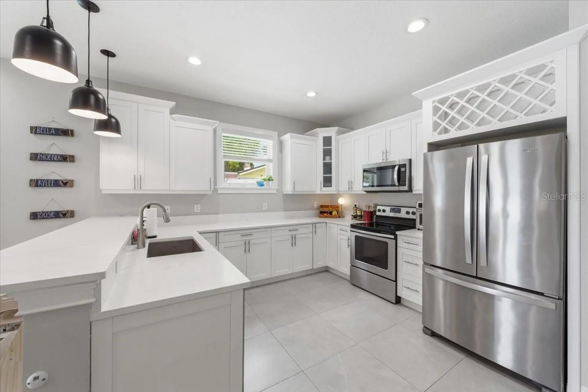 1808 W Cluster Avenue Tampa FL 33604
