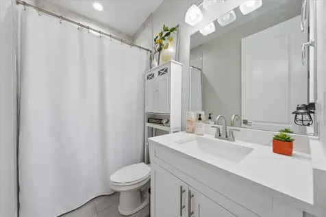 1808 W Cluster Avenue Tampa FL 33604