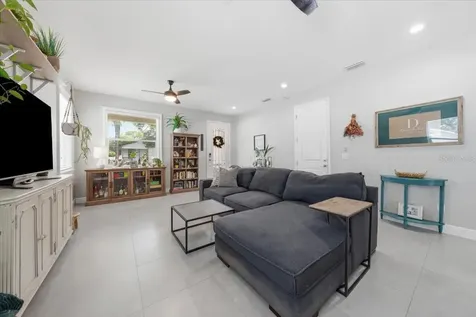 1808 W Cluster Avenue Tampa FL 33604