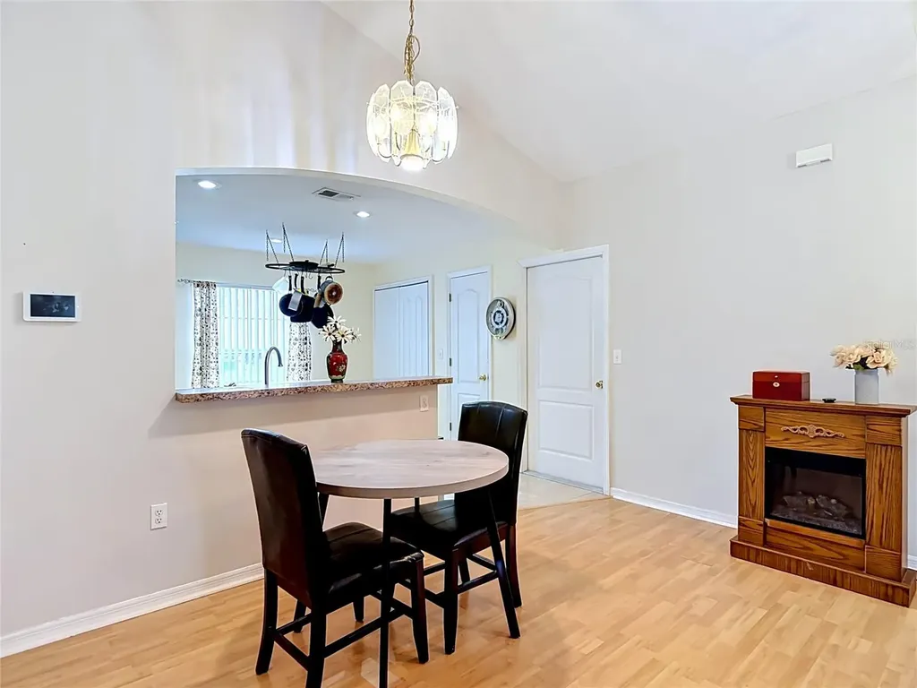 39033 6th Avenue Zephyrhills FL 33542